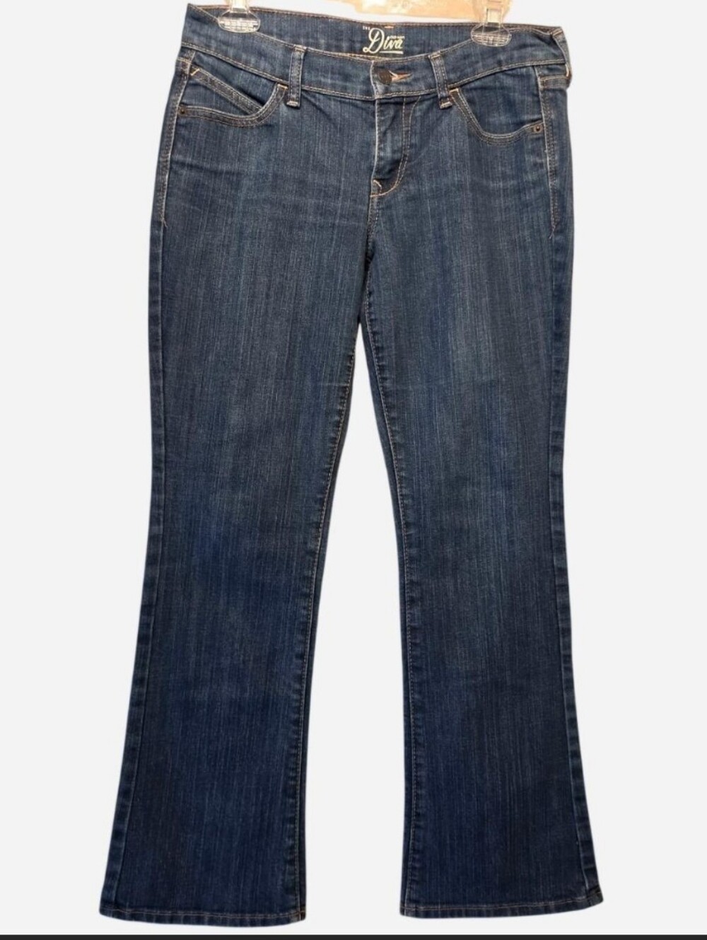 2012 Diva bootcut dark authentic Jeans by Old Navy excellent condition. 6 Short